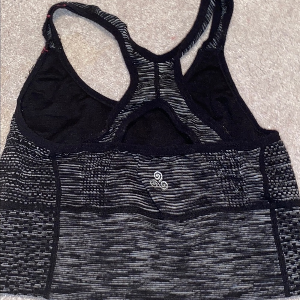 Sports bra - Picture 2 of 2
